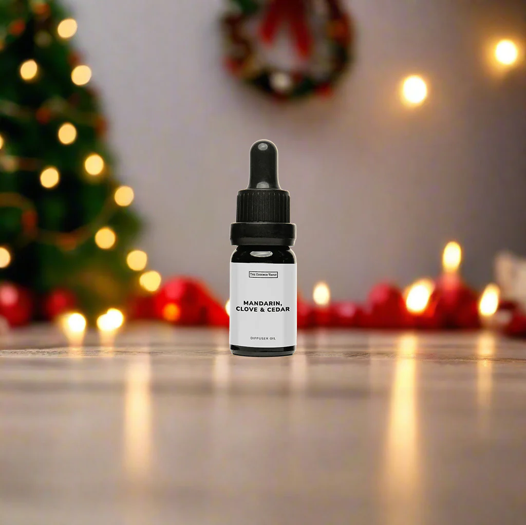 Mandarin, Clove & Cedar Electric Diffuser Fragrance Oil - Image 4
